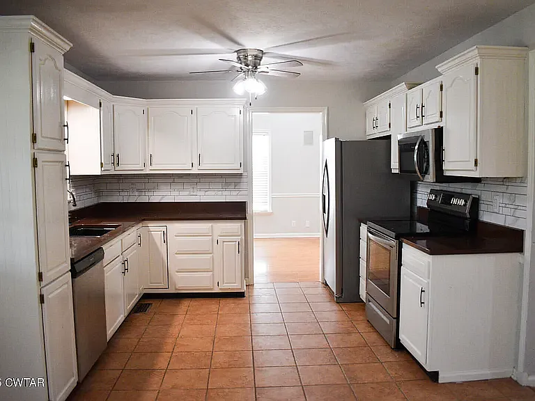 612 Wynridge Dr — Photo 32