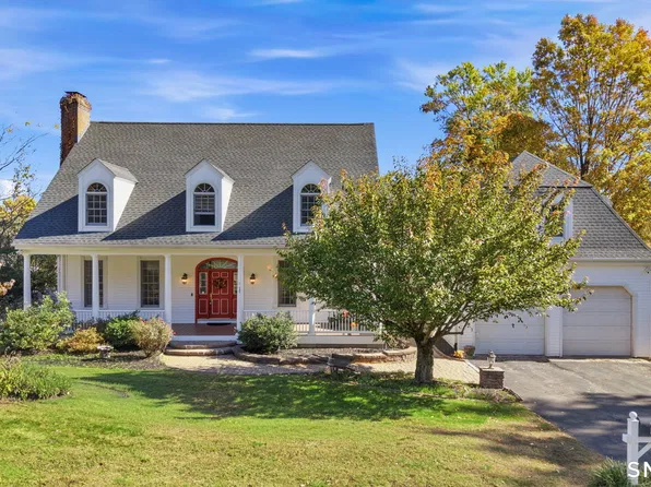 17 Robindale Drive, Berlin, CT 06037