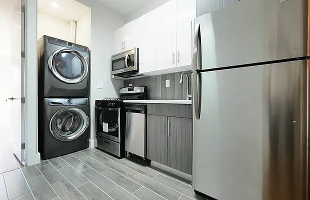 Rented by Pear NYC LLC | media 20