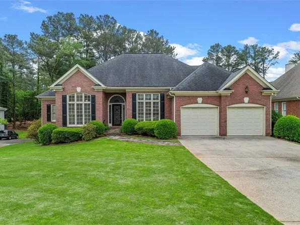 5510 Conway Dr, Marietta, GA 30068