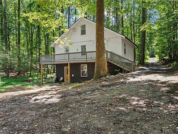 4th image of 1860 Buford Dam Rd