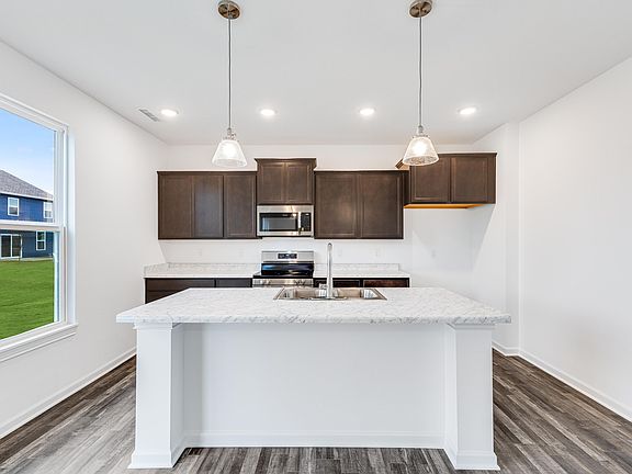 2nd image of 1058 Bevy Blvd