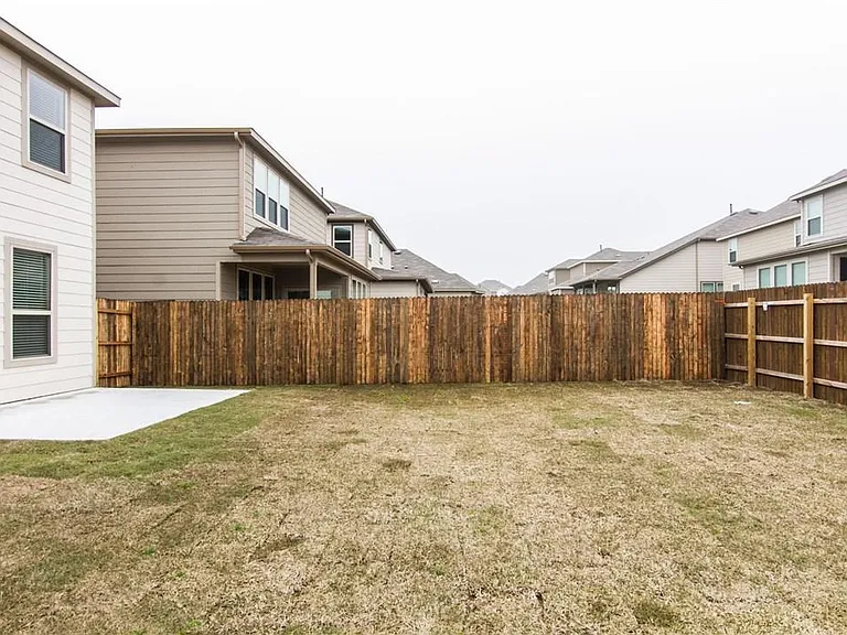 15912 Windroot St — Photo 33