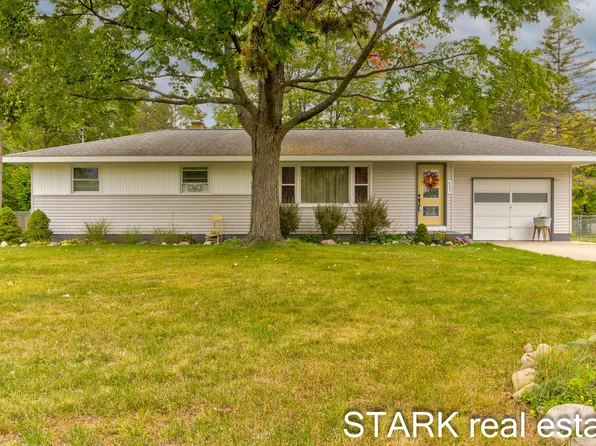 4553 Oriole St, Muskegon, MI 49444