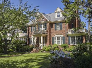 142 Goden St, Belmont, MA 02478