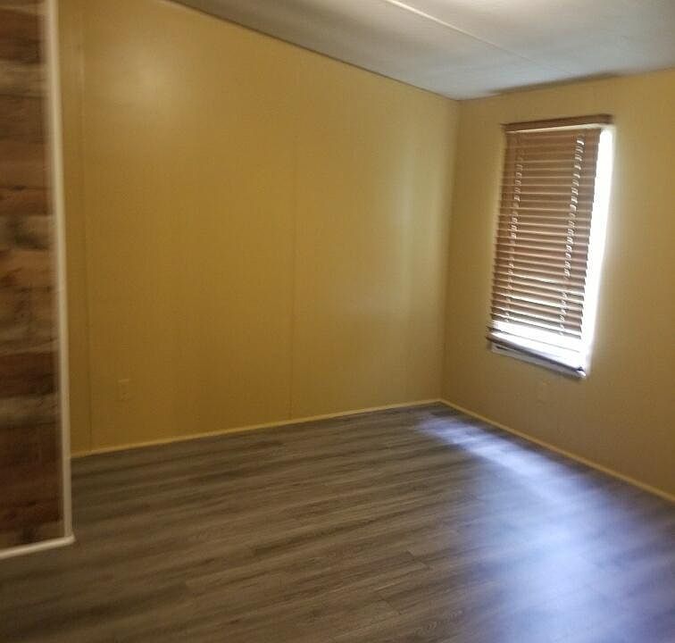 1st image of 206 High Valley Blvd