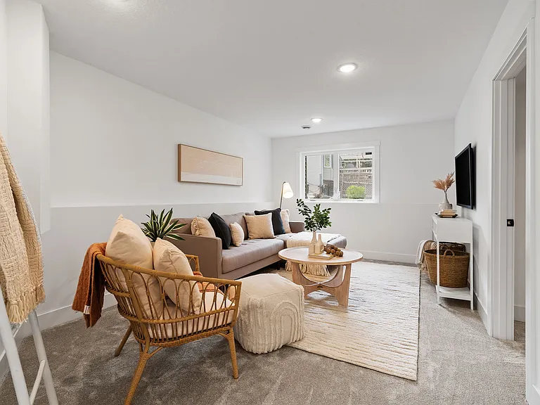 8460 Bittern Ct — Photo 17