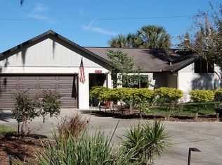 4095 Davenport Ln, Mount Dora, FL 32757