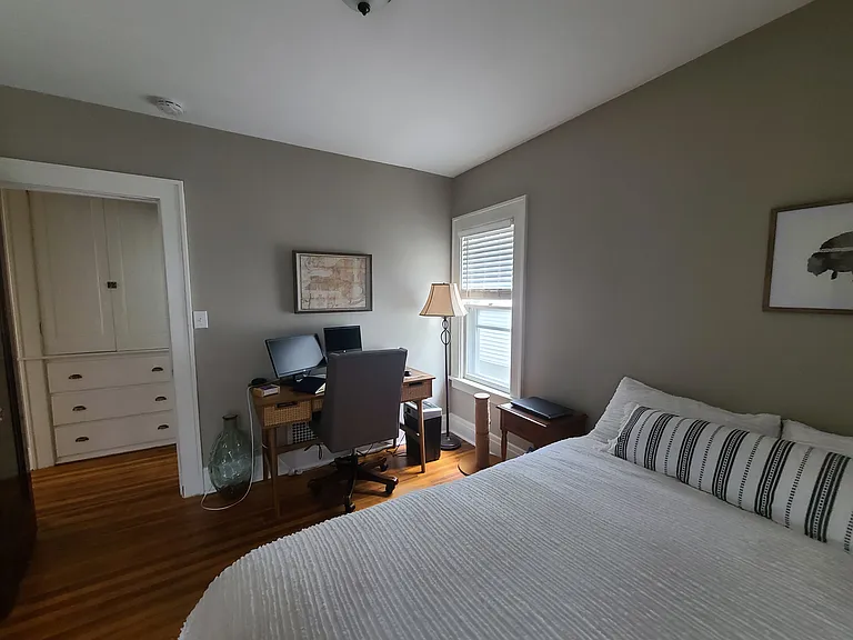 58 Henley Rd — Photo 5