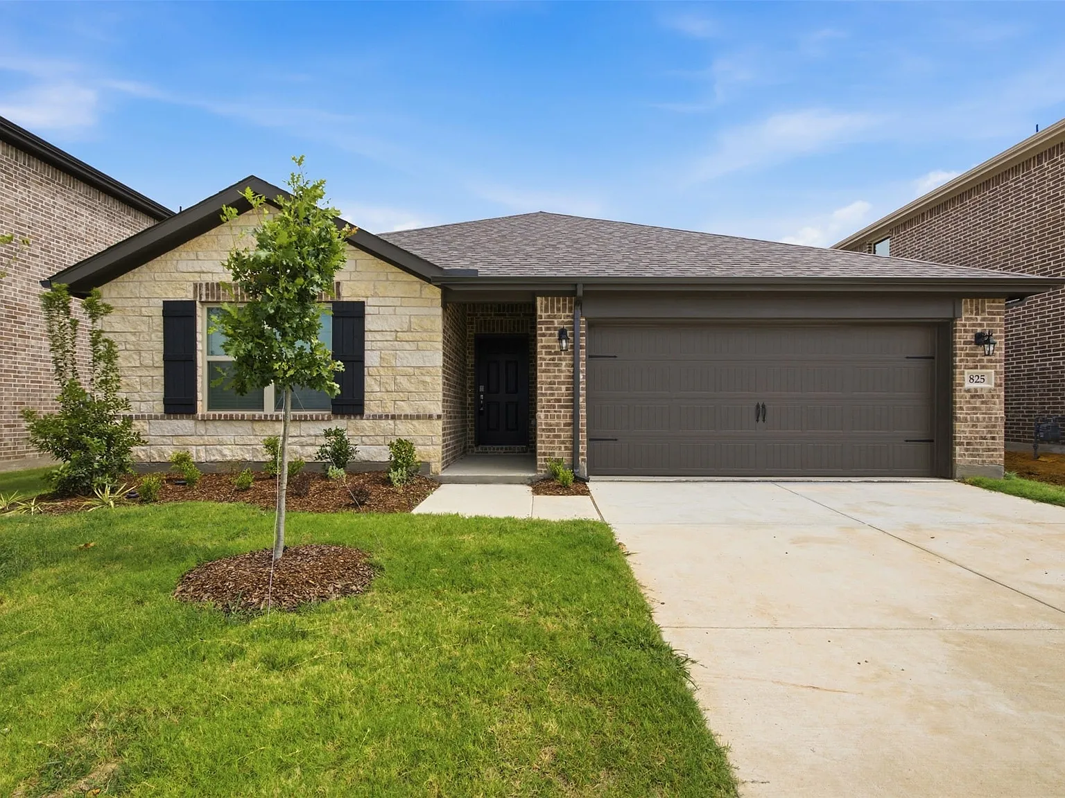 3 bed, 2.0 bath, 1518 sqft, $2,495 — Photo 3