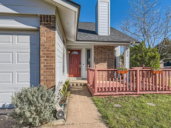 708 Decker Prairie Dr, Austin, TX 78748