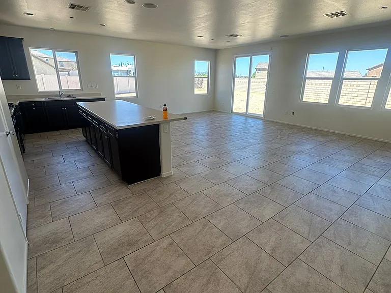 14260 Pampas Ct — Photo 5