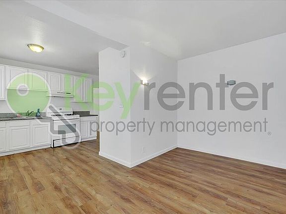 5th image of 3102 1st Ave
