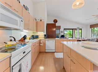 94-230 Hopoe Pl, Waipahu, HI 96797