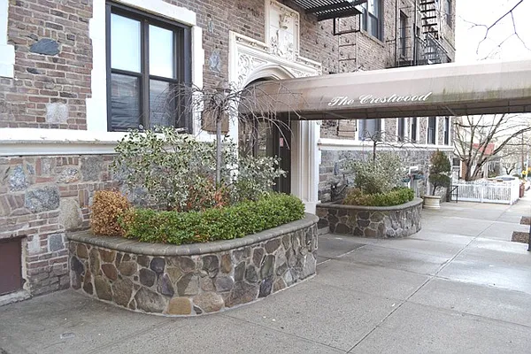 Sold by Calabrese Real Estate | media 42