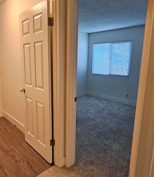 1406 Oak Knoll Rd — Photo 35
