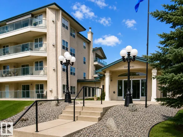 9535 176th St NW #219, Edmonton, AB T5T 6C8