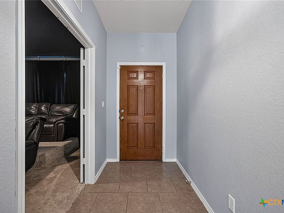 5th image of 451 Rustic Willow