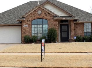 109 NE 52nd St, Lawton, OK 73507