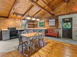 947 Boynton Rd, Londonderry, VT 05148