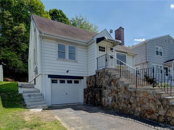 51 Lorraine Street, Bridgeport, CT 06604