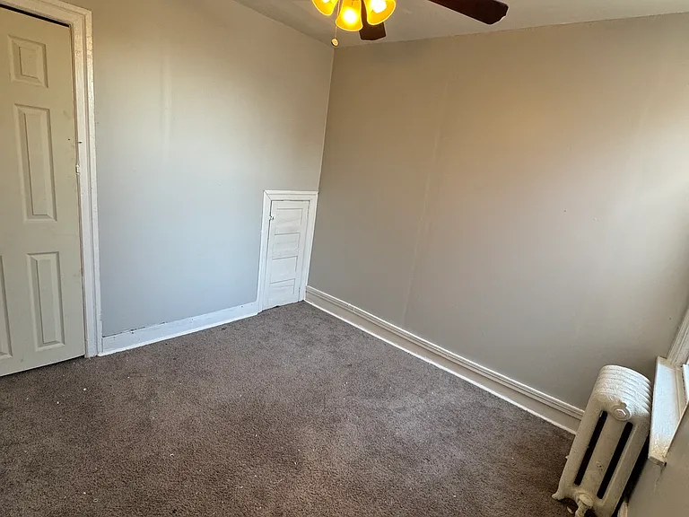 1142 E Woodlawn St — Photo 7