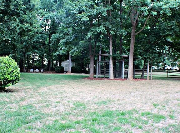 3rd image of 136 Cove Creek Loop