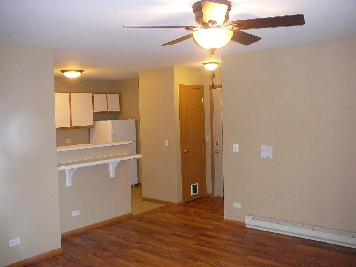 1 bed, 626 sqft, $1,175 — Photo 4