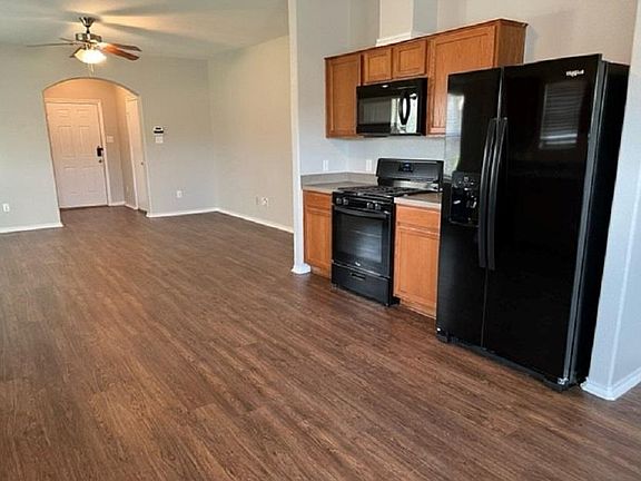 4th image of 12223 Turchin Dr