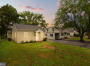 107 Hillcrest Dr, Fredericksburg, VA 22401