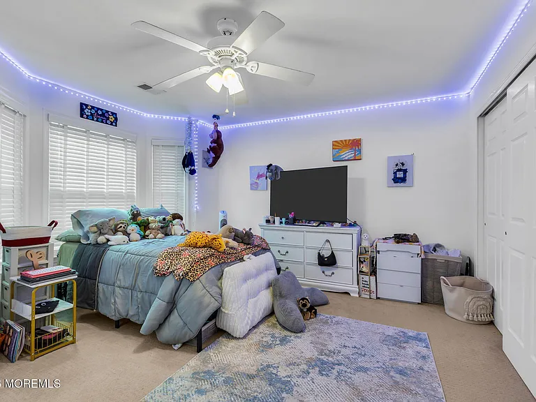 196 Shinnecock Dr — Photo 24