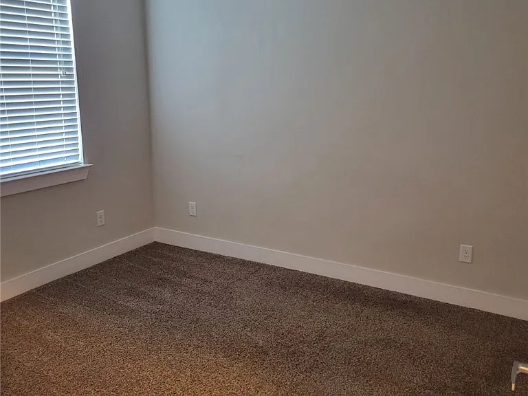 3908 Yukon Ln — Photo 10