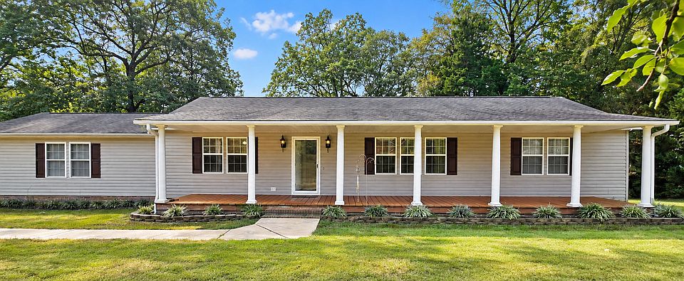 1st image of 256 Baxter Ln