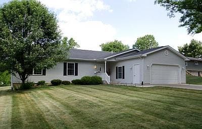 1st image of 1111 Oakdale Ave