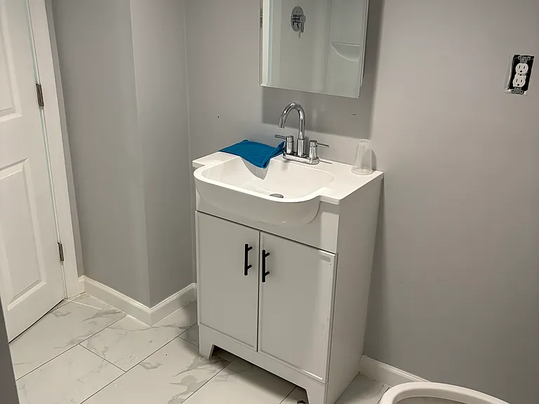 106 Richmond St #1 — Photo 13