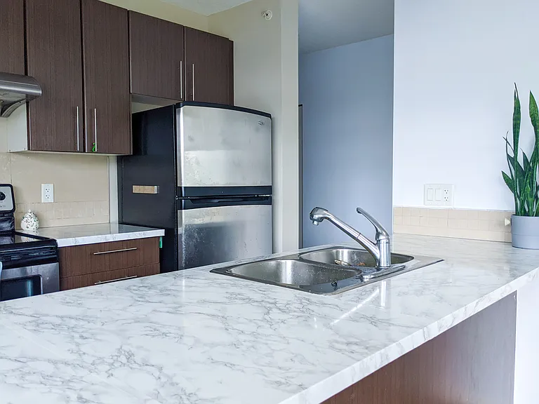 898 Carnarvon St #1506 — Photo 6