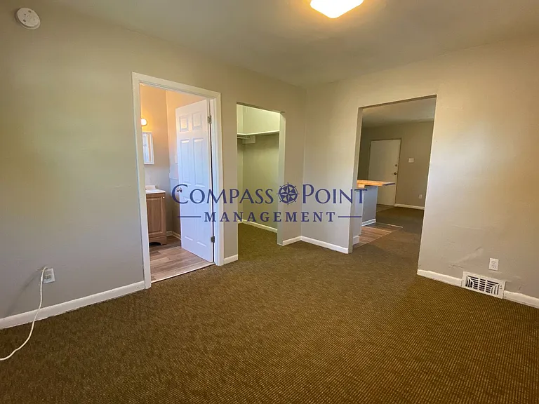 532 Pemberton Street — Photo 7