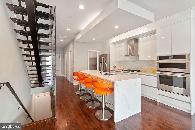 1st image of 1514 Cambridge St APT 2