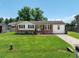 2203 Bluegrass Dr, Springfield, TN 37172