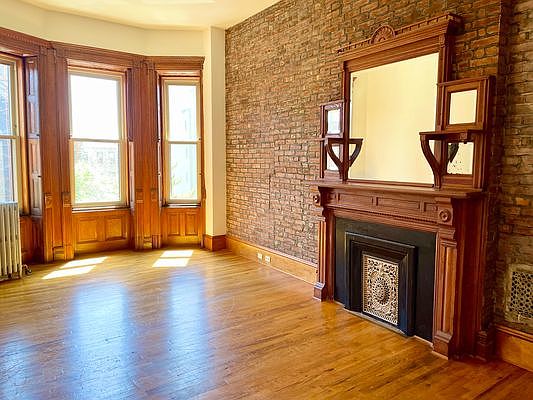 1st image of 107 W 123rd St #3