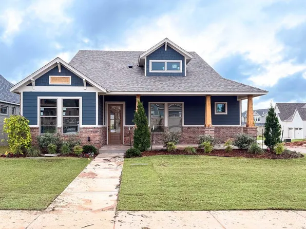 1700 Paseo Pl, Edmond, OK 73034