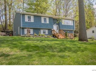 44 Jupiter Rd, Highland Mills, NY 10930