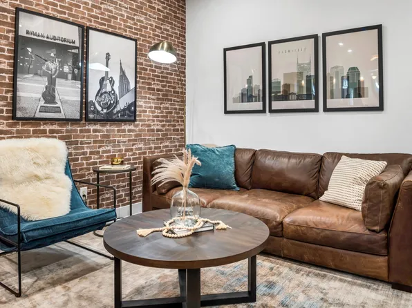 210 30th Ave N APT 403, Nashville, TN 37203