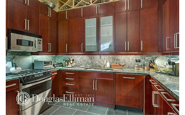 Rented by Douglas Elliman | media 4