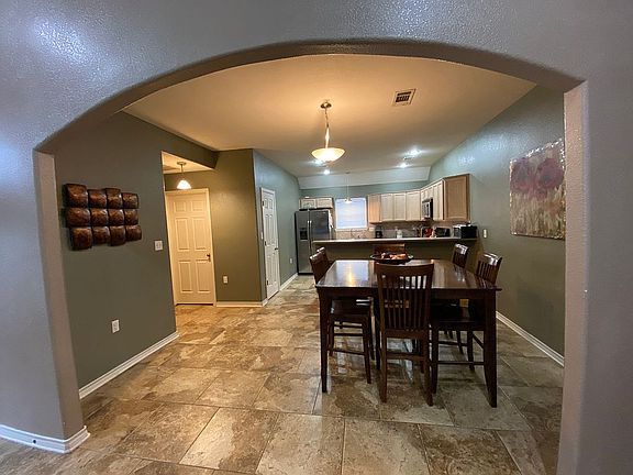 3rd image of 5190 Westgate Ln