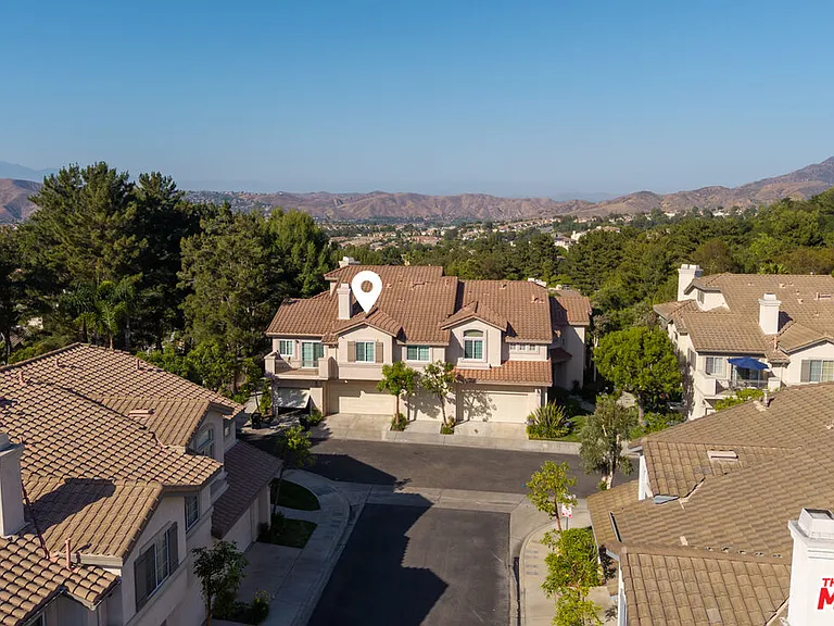 1010 S Farralon Ln — Photo 21