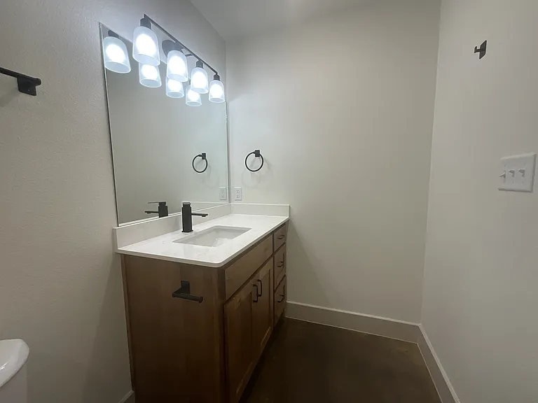 533 Bradburn Rd #100 — Photo 13