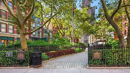 Sold by Liss Real Estate Group LLC