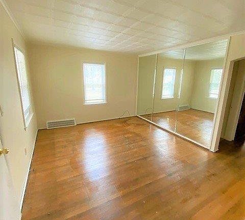 2nd image of 17271 Wood St