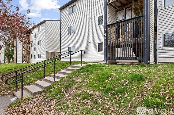 1st image of 740 Westwinds Dr APT 6